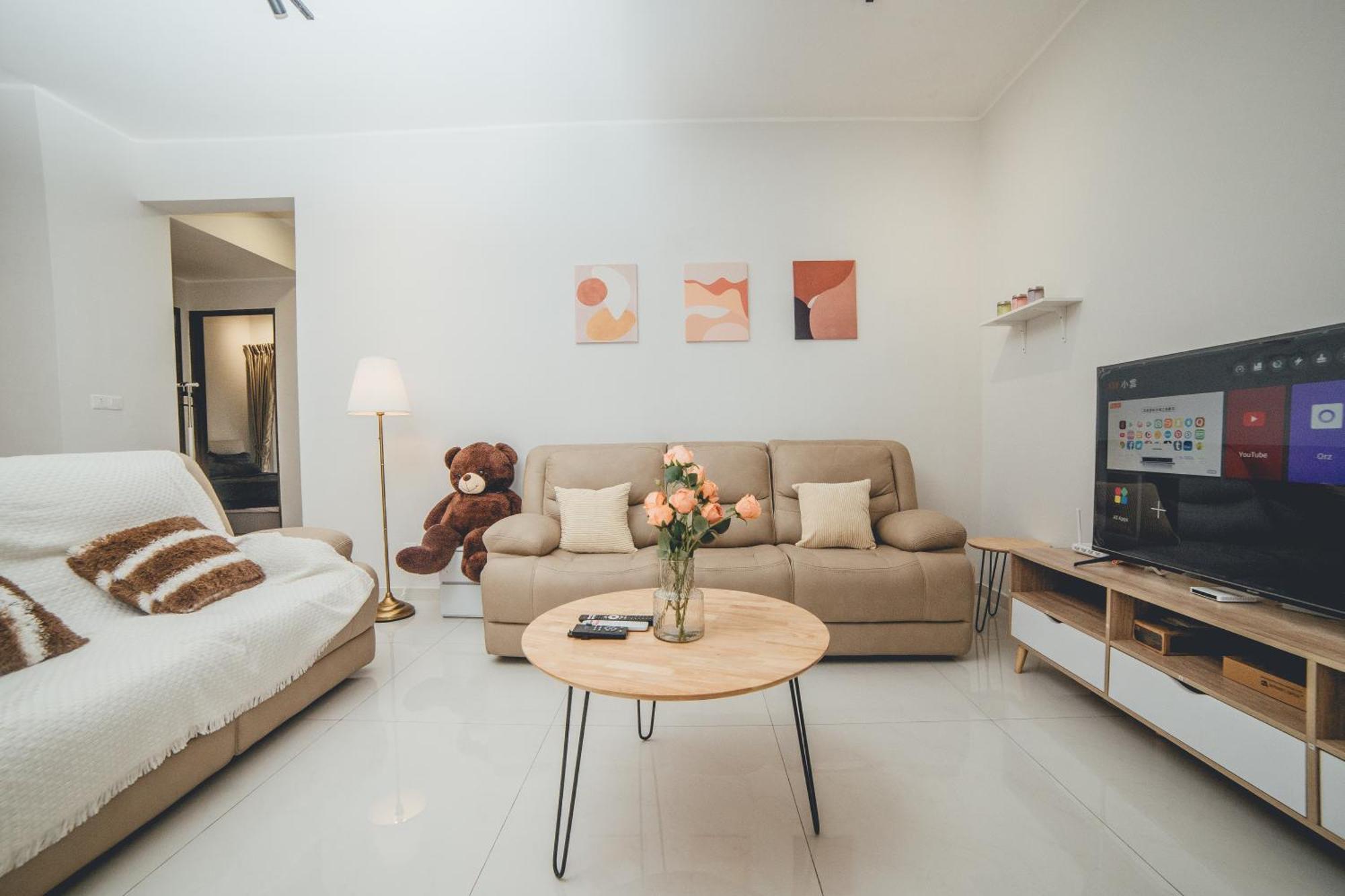 Bay Laurel Urban Poolscape 3br6pax W Balcony By Our Johor Bahru